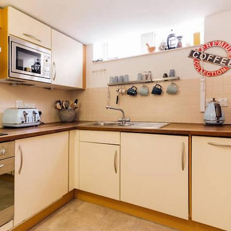 Central 2-Bed, 2-Bath Sanctuary Near Holborn Station, Covent Garden & West End Λονδίνο Εξωτερικό φωτογραφία